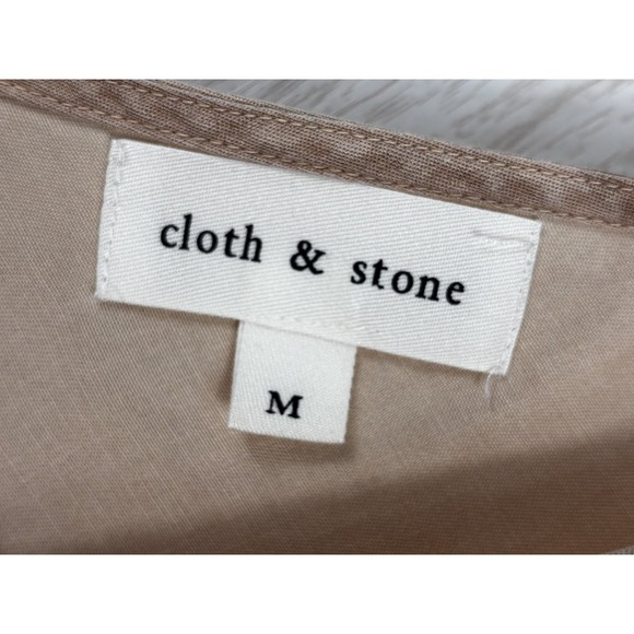 Cloth & Stone Romper M Tan Animal Giraffe Print Button Front Pockets Boho - Picture 6 of 6